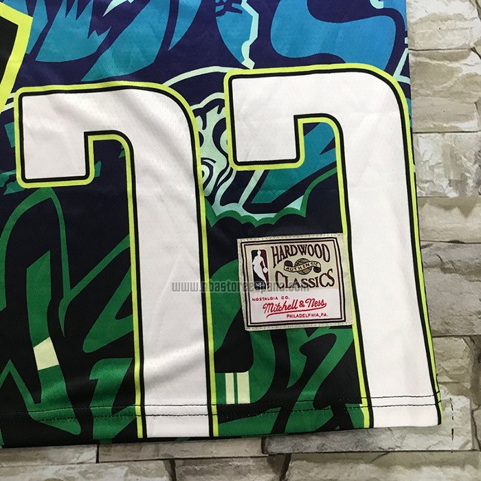 Camiseta Dallas Mavericks Luka Doncic NO 77 Mitchell & Ness Azul